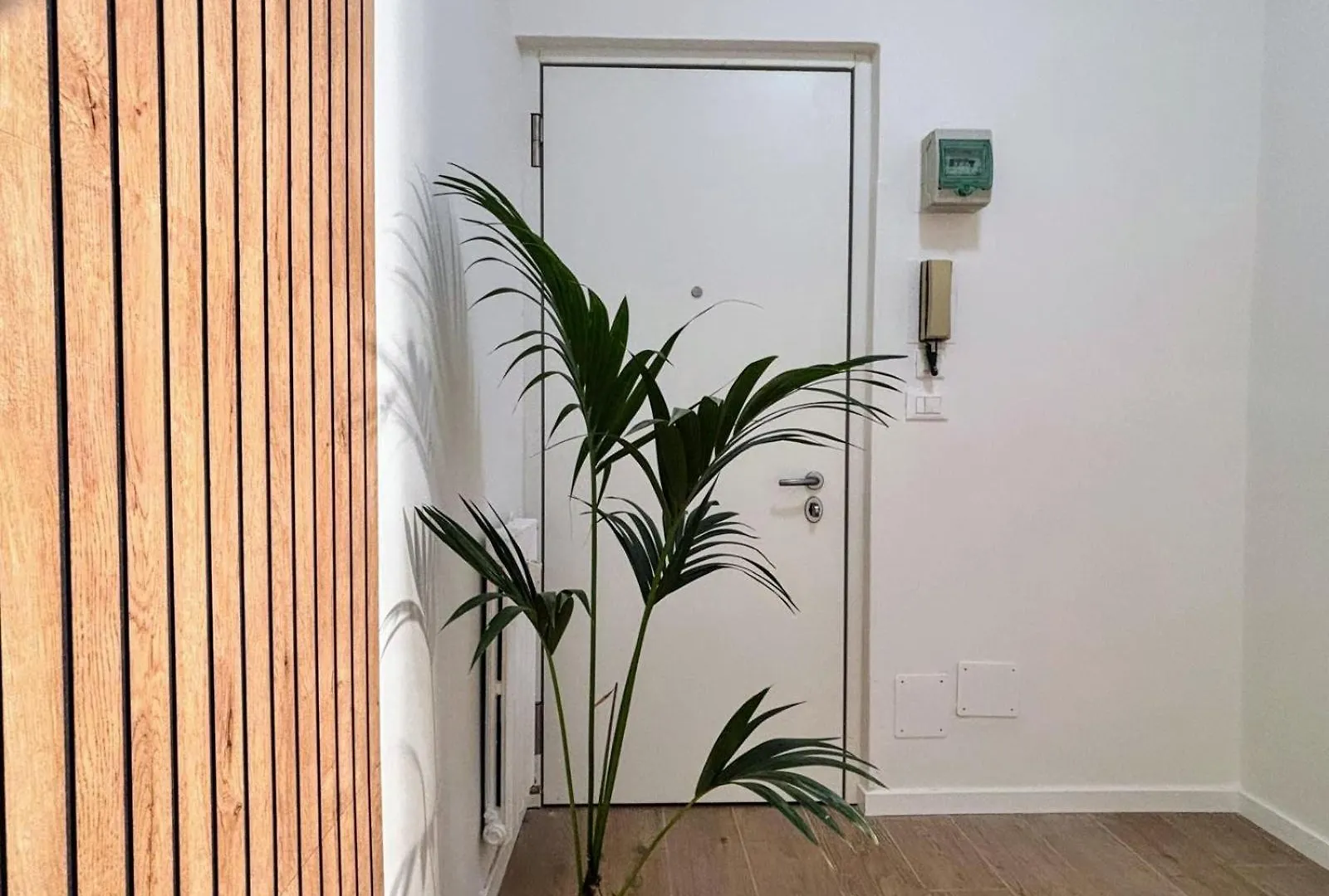 The East Village House 베로나 0*,